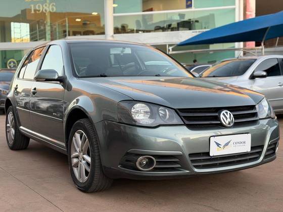 VOLKSWAGEN GOLF 2.0 MI SPORTLINE 8V FLEX 4P TIPTRONIC VOLKSWAGEN GOLF 2.0 MI SPORTLINE 8V FLEX 4P TIPTRONIC